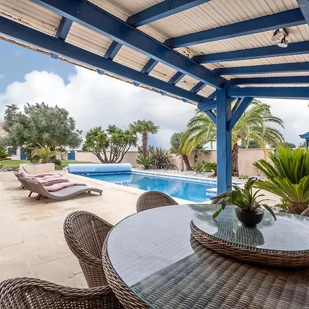 Boyard - Pour 10 Avec Piscine Privee Et Jacuzzi Holiday home